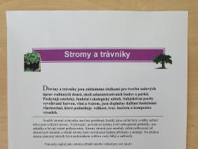 Stromy a trávníky