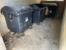 Čištění, úklid, dezinfekce a deratizace garážových kontejnerových stání na ulici Absolonova (2022)